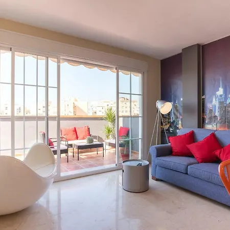 Gr3-renovated Apt Next To Old Town With Cozy Terrace * Málaga