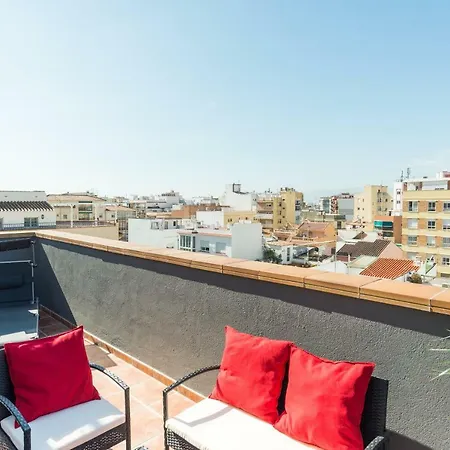 Gr3-renovated Apt Next To Old Town With Cozy Terrace