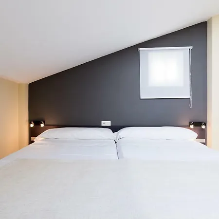 Apartment Gr3-renovated Apt Next To Old Town With Cozy Terrace Malaga